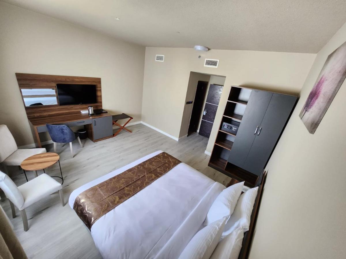 Quarto Deluxe com Cama King-size